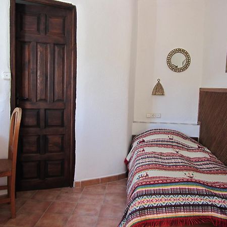Sierra Y Mar Bed & Breakfast Ferreirola Ruang foto
