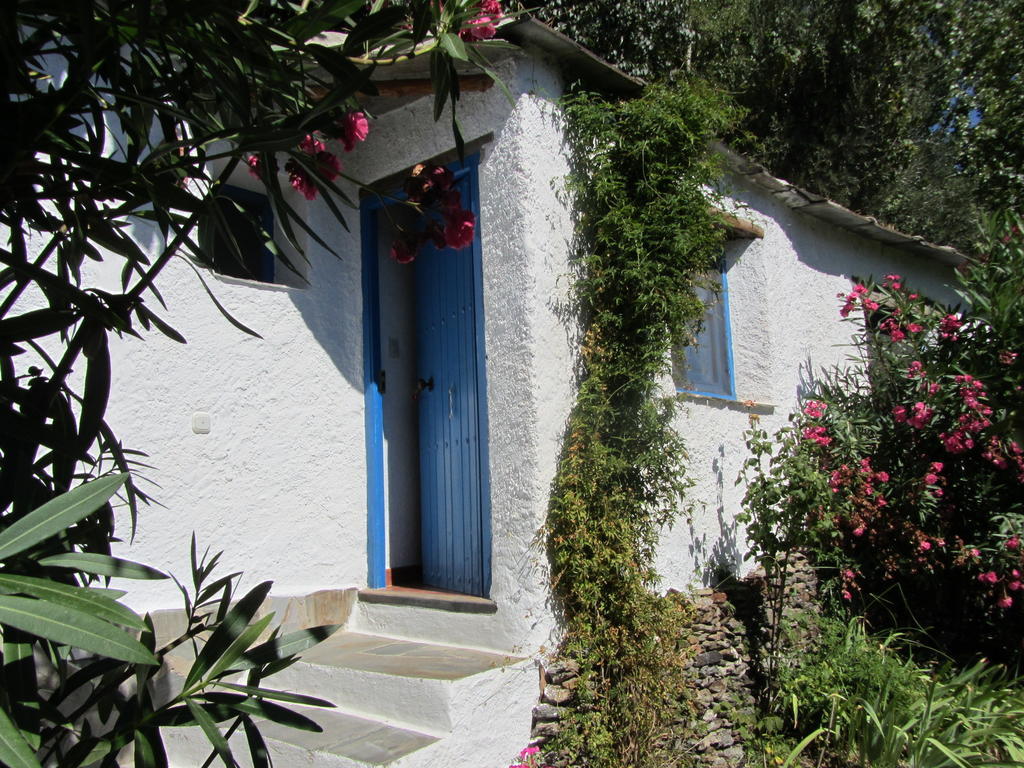 Sierra Y Mar Bed & Breakfast Ferreirola Ruang foto